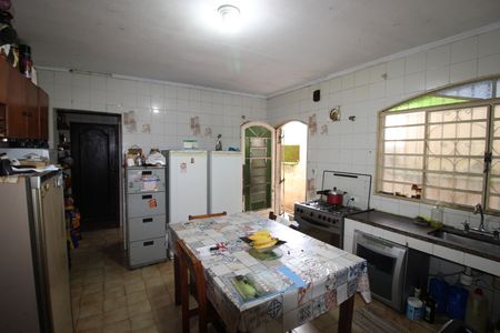 Casa à venda com 150m², 3 quartos e 6 vagasCozinha