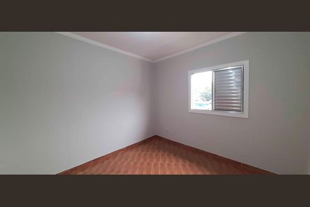 Quarto 2 de casa para alugar com 3 quartos, 100m² em Jardim Benfeitor, Osasco