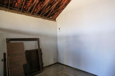 Casa para alugar com 45m², 2 quartos e sem vaga Casa para alugar com 45m², 2 quartos e sem vagaSala