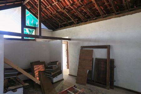 Sala de casa para alugar com 2 quartos, 45m² em Boa Vista, Belo Horizonte