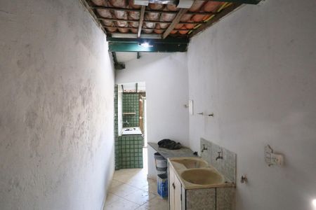 Casa para alugar com 45m², 2 quartos e sem vaga Casa para alugar com 45m², 2 quartos e sem vagaÁrea de Serviço