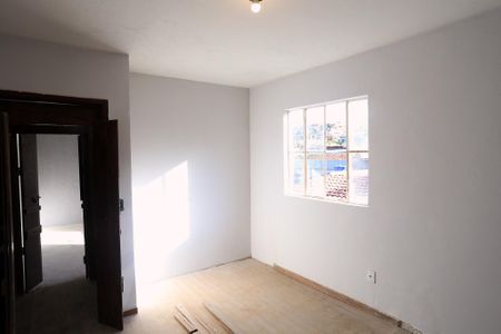 Casa para alugar com 45m², 2 quartos e sem vaga Casa para alugar com 45m², 2 quartos e sem vagaQuarto