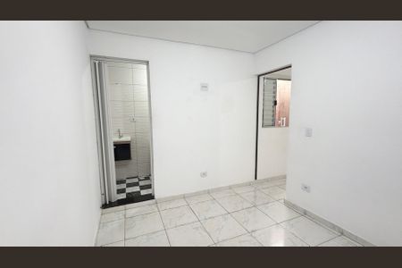 Casa para alugar com 50m², 2 quartos e 1 vaga