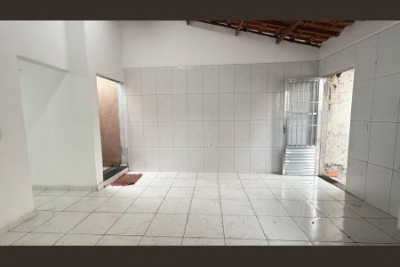Casa à venda com 2 quartos, 50m² em Vila Invernada, São Paulo