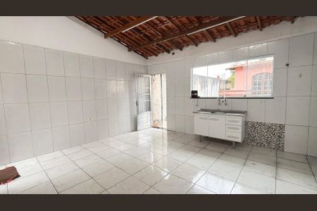 Casa à venda com 2 quartos, 50m² em Vila Invernada, São Paulo