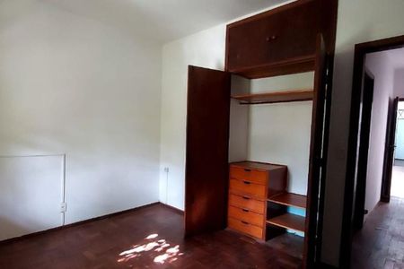Casa à venda com 5 quartos, 230m² em Serra, Belo Horizonte