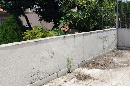 Casa à venda com 3 quartos, 208m² em Vila Paiva, São Paulo