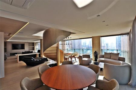 Apartamento à venda com 4 quartos, 325m² em Santana, São Paulo