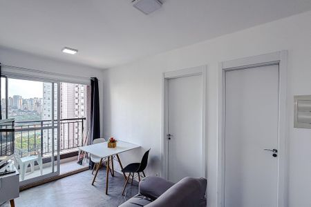 Sala de apartamento para alugar com 2 quartos, 40m² em Vila São José, São Paulo