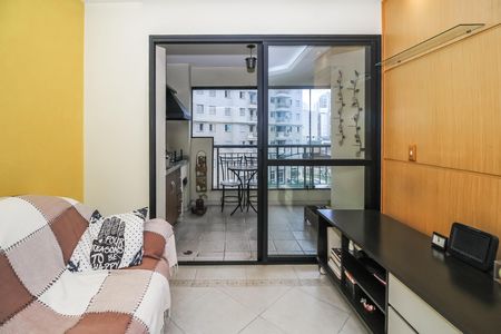 Apartamento para alugar com 88m², 3 quartos e 2 vagas Apartamento para alugar com 88m², 3 quartos e 2 vagasSala