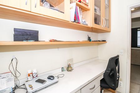 Apartamento para alugar com 88m², 3 quartos e 2 vagas Apartamento para alugar com 88m², 3 quartos e 2 vagasEscritório