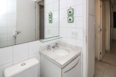 Apartamento para alugar com 88m², 3 quartos e 2 vagas Apartamento para alugar com 88m², 3 quartos e 2 vagasBanheiro