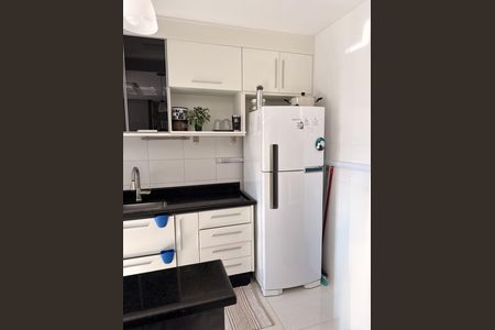 Apartamento à venda com 64m², 2 quartos e 1 vaga Apartamento à venda com 64m², 2 quartos e 1 vagaÁrea de Serviço