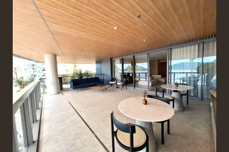 Apartamento à venda com 214m², 4 quartos e 2 vagas
