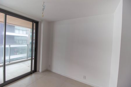 Apartamento à venda com 214m², 4 quartos e 2 vagas