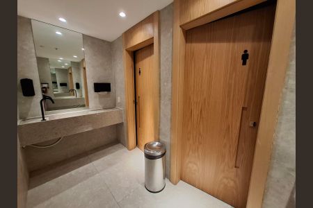 Apartamento à venda com 214m², 4 quartos e 2 vagas