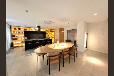 Apartamento à venda com 214m², 4 quartos e 2 vagas