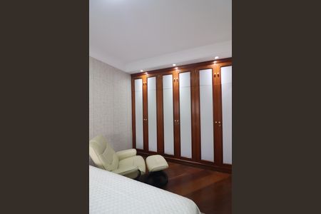 Apartamento à venda com 160m², 4 quartos e 3 vagasSuíte 2