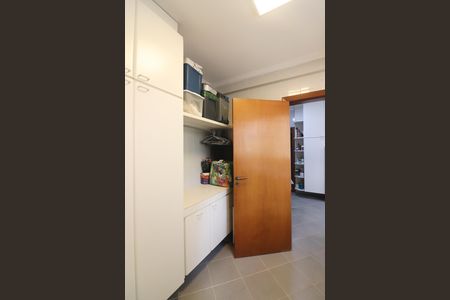 Apartamento à venda com 160m², 4 quartos e 3 vagasÁrea de Serviço