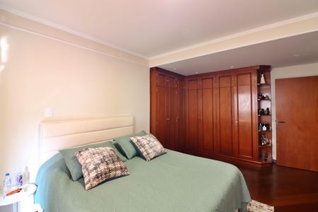 Apartamento à venda com 160m², 4 quartos e 3 vagasSuíte 1