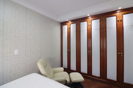 Apartamento à venda com 160m², 4 quartos e 3 vagasSuíte 2