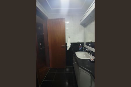 Apartamento à venda com 160m², 4 quartos e 3 vagasSuíte 1 Banheiro 