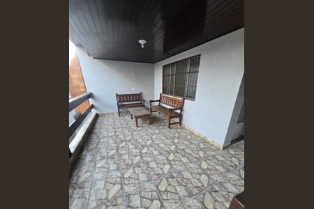 Casa à venda com 231m², 3 quartos e 2 vagas Casa à venda com 231m², 3 quartos e 2 vagasFoto 10