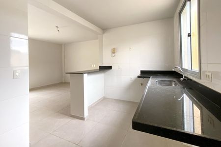 Apartamento à venda com 111m², 2 quartos e 2 vagas Apartamento à venda com 111m², 2 quartos e 2 vagasCozinha