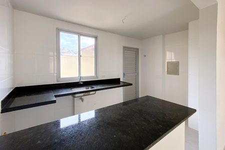 Apartamento à venda com 111m², 2 quartos e 2 vagas Apartamento à venda com 111m², 2 quartos e 2 vagasCozinha