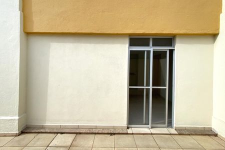 Apartamento à venda com 111m², 2 quartos e 2 vagas Apartamento à venda com 111m², 2 quartos e 2 vagasVaranda