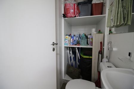 Apartamento à venda com 129m², 4 quartos e 2 vagasBanheiro de serviço