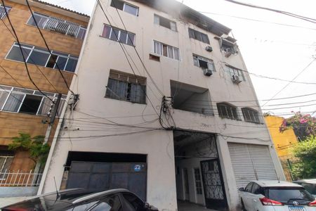 Studio à venda com 30m², 1 quarto e sem vaga Studio à venda com 30m², 1 quarto e sem vagaFachada