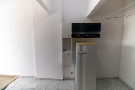 Studio à venda com 30m², 1 quarto e sem vaga Studio à venda com 30m², 1 quarto e sem vagaCozinha e Área de Serviço