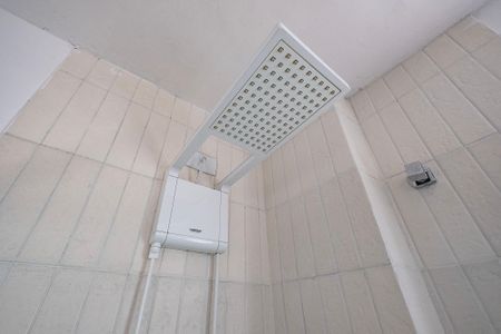 Apartamento à venda com 59m², 2 quartos e 1 vaga Apartamento à venda com 59m², 2 quartos e 1 vagaBanheiro
