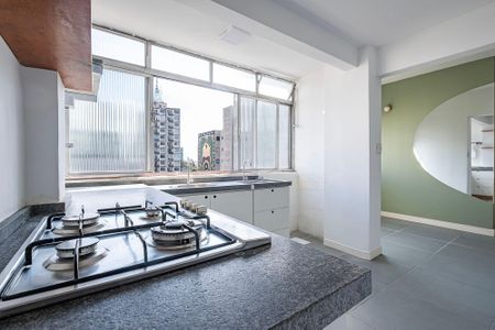 Sala/Cozinha de apartamento à venda com 2 quartos, 59m² em Cerqueira César, São Paulo