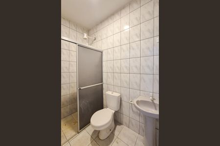 Casa para alugar com 100m², 3 quartos e 2 vagas Casa para alugar com 100m², 3 quartos e 2 vagasBanheiro de serviço