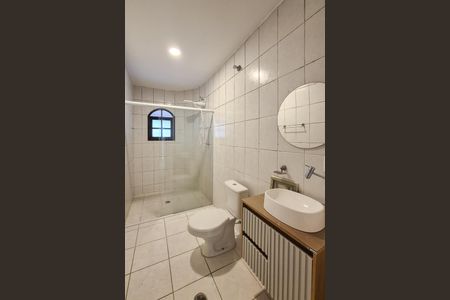 Casa para alugar com 100m², 3 quartos e 2 vagas Casa para alugar com 100m², 3 quartos e 2 vagasBanheiro Social