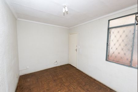 Sala de apartamento à venda com 2 quartos, 39m² em Industrial, Contagem