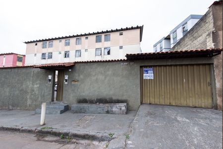 Apartamento à venda com 39m², 2 quartos e 1 vaga Apartamento à venda com 39m², 2 quartos e 1 vagaFachada