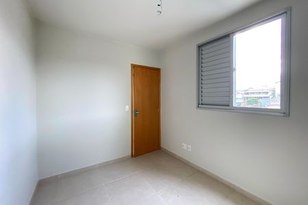 Apartamento à venda com 55m², 2 quartos e 2 vagas Apartamento à venda com 55m², 2 quartos e 2 vagasQuarto 2