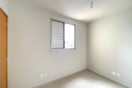 Apartamento à venda com 55m², 2 quartos e 2 vagas Apartamento à venda com 55m², 2 quartos e 2 vagasQuarto 2