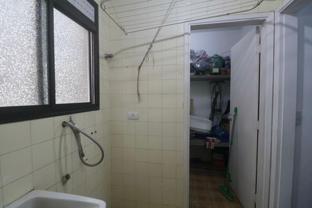 Apartamento para alugar com 138m², 3 quartos e 2 vagas Apartamento para alugar com 138m², 3 quartos e 2 vagasÁrea de Serviço
