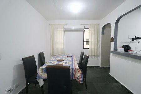Apartamento para alugar com 138m², 3 quartos e 2 vagas Apartamento para alugar com 138m², 3 quartos e 2 vagasSala