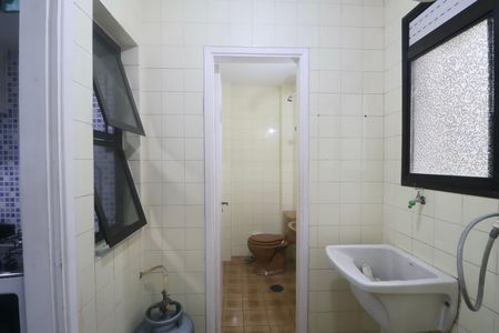 Apartamento para alugar com 138m², 3 quartos e 2 vagas Apartamento para alugar com 138m², 3 quartos e 2 vagasÁrea de Serviço