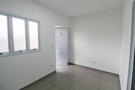Sala de kitnet/studio para alugar com 1 quarto, 30m² em Jardim Bonfiglioli, São Paulo