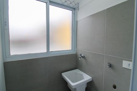 Studio para alugar com 30m², 1 quarto e sem vaga Studio para alugar com 30m², 1 quarto e sem vagaÁrea de Serviço