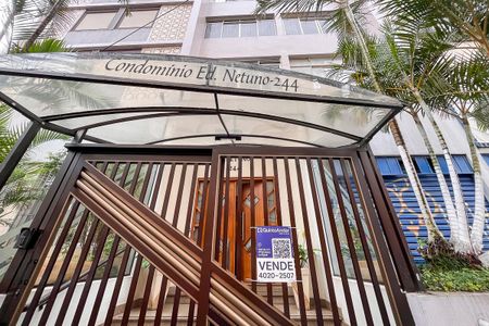 Apartamento à venda com 88m², 2 quartos e 1 vagaFachada + plaquinha