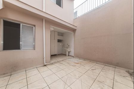 Casa para alugar com 170m², 3 quartos e 2 vagas Casa para alugar com 170m², 3 quartos e 2 vagasQuintal - Lavanderia
