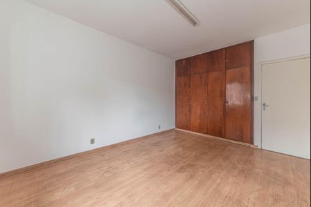 Casa para alugar com 170m², 3 quartos e 2 vagas Casa para alugar com 170m², 3 quartos e 2 vagasQuarto 1