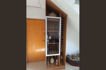 Apartamento à venda com 130m², 3 quartos e 2 vagascristaleira